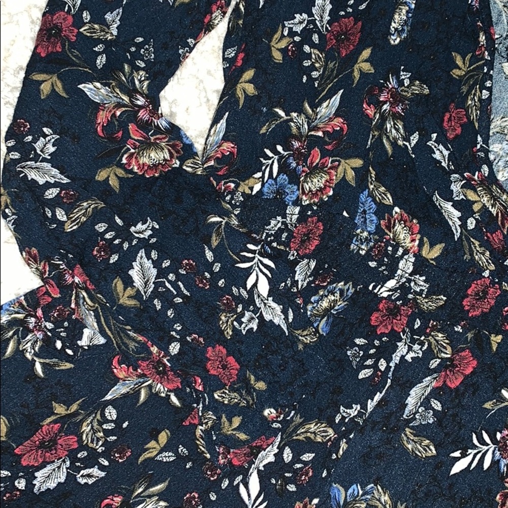Floral romper - Picture 3 of 3